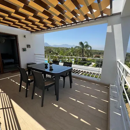 Penthouse With Stunning Sea And Mountain Views *