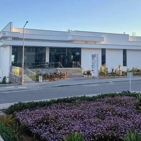 Lägenhet Penthouse Apartment With Stunning Sea And Mountain Views *