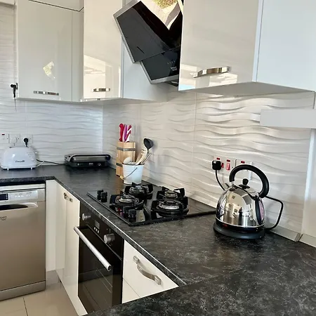 Pine Valley Cyprus Mup Apartament *